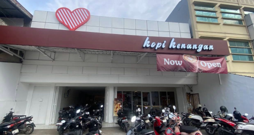Warung Kopi di Jalan Ir Juanda: Saingan Rival Saat Citimall Datang